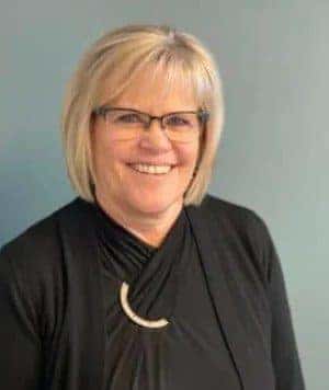 LONNY BROWN Deal Desk Accounting Clerk